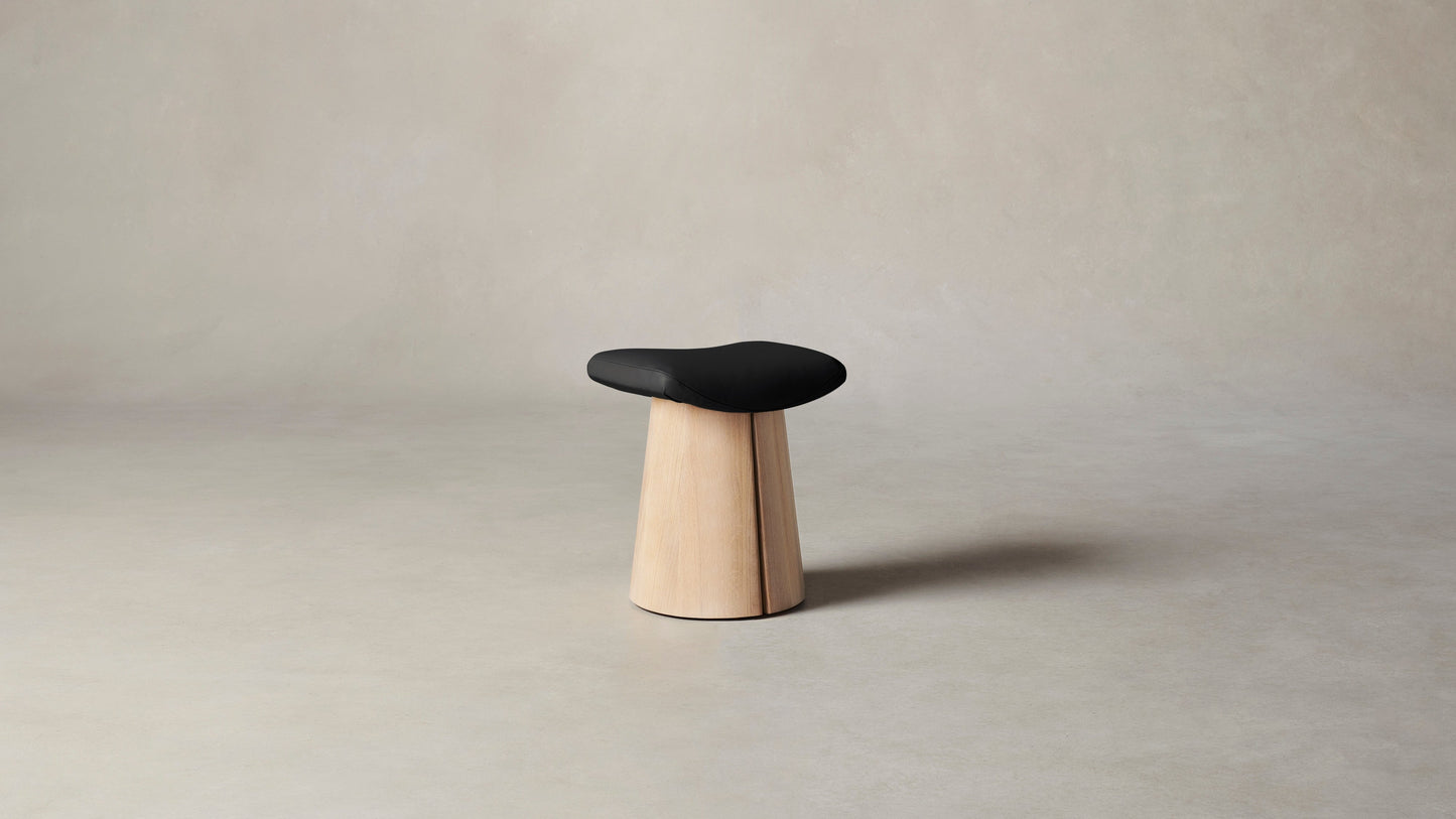 The Weston  - Pebbled Leather Ink Stool